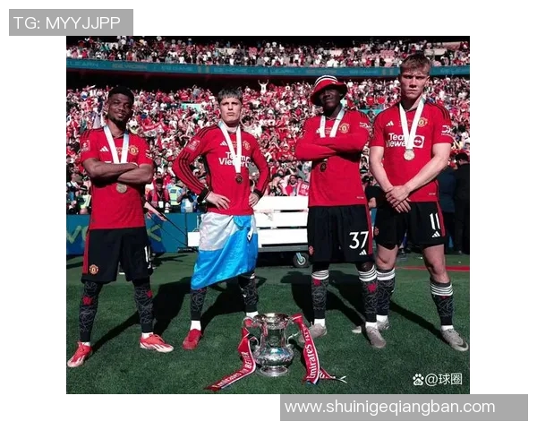 足球明星光临快船主场引发球迷热议精彩瞬间回顾与期待